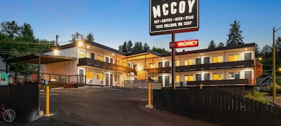 Hotel McCoy Pullman - Art, Coffee, Beer, Wine
