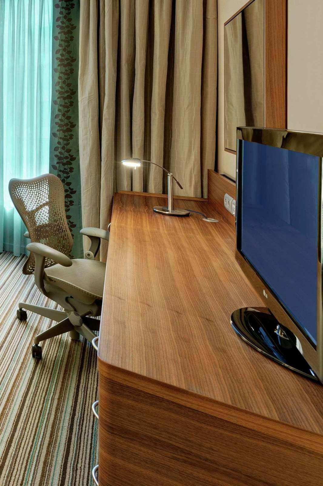 Hotel Hilton Garden Inn Frankfurt Airport photo 3