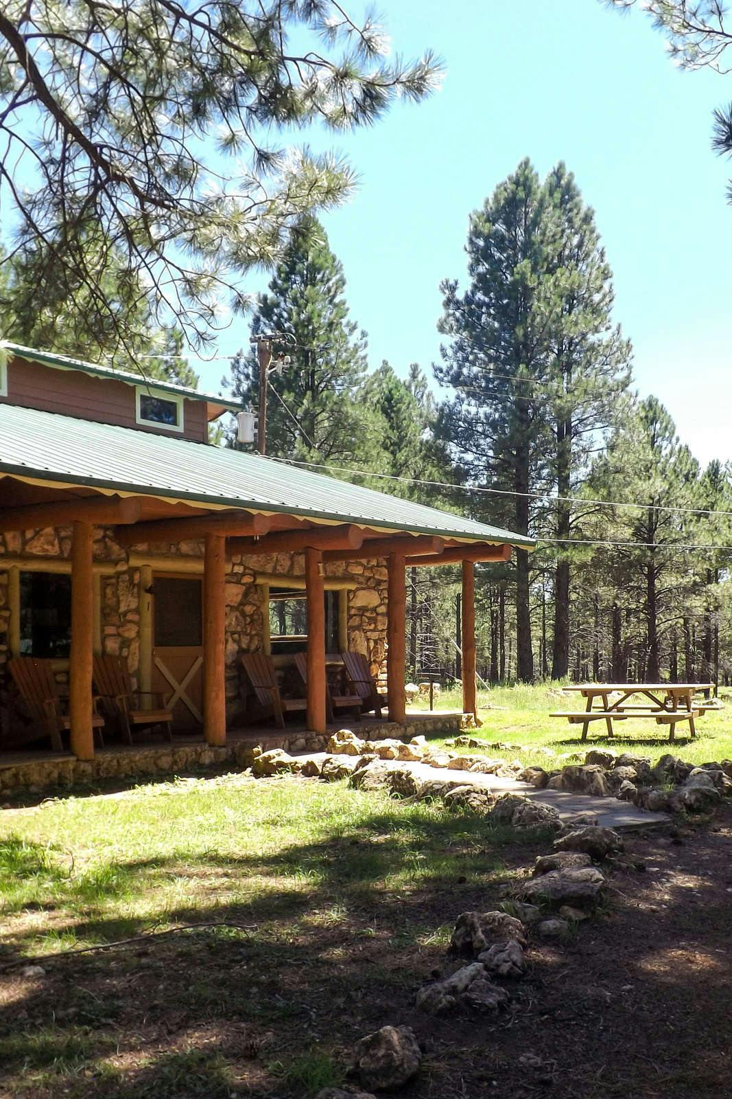 Arizona Mountain Inn Cabins