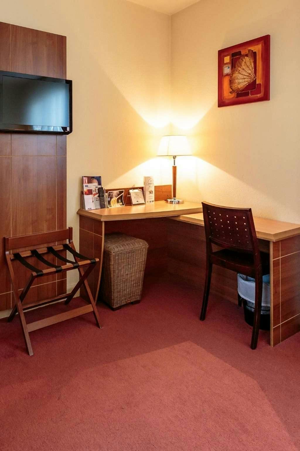 Hotel Kyriad Clermont Ferrand Centre photo 3