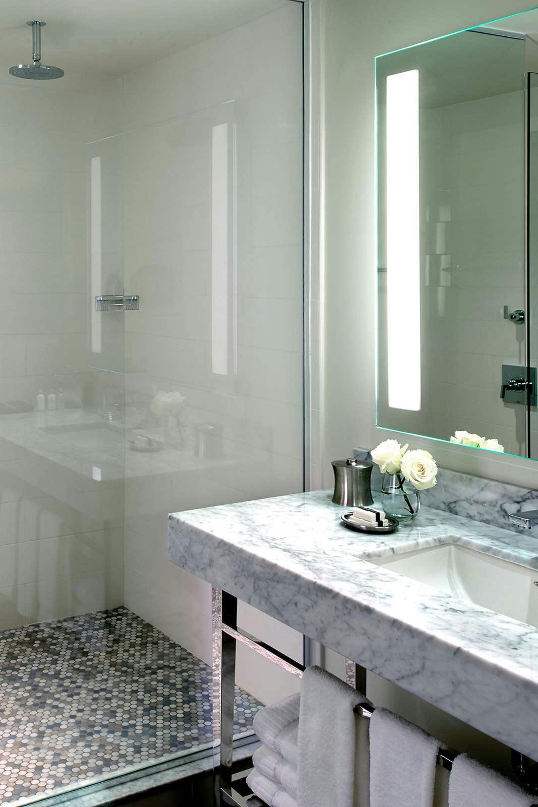 Hotel The Fontaine, a Kansas City Hotel photo 1