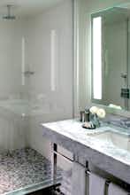 Hotel The Fontaine, a Kansas City Hotel photo 1