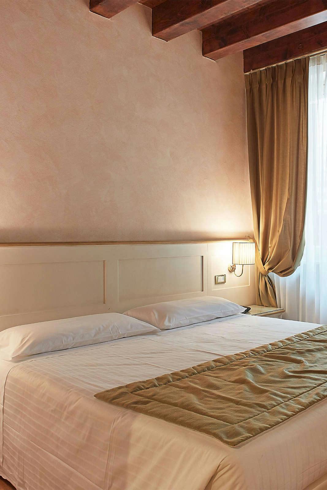 Hotel Albergo Mazzanti photo 2