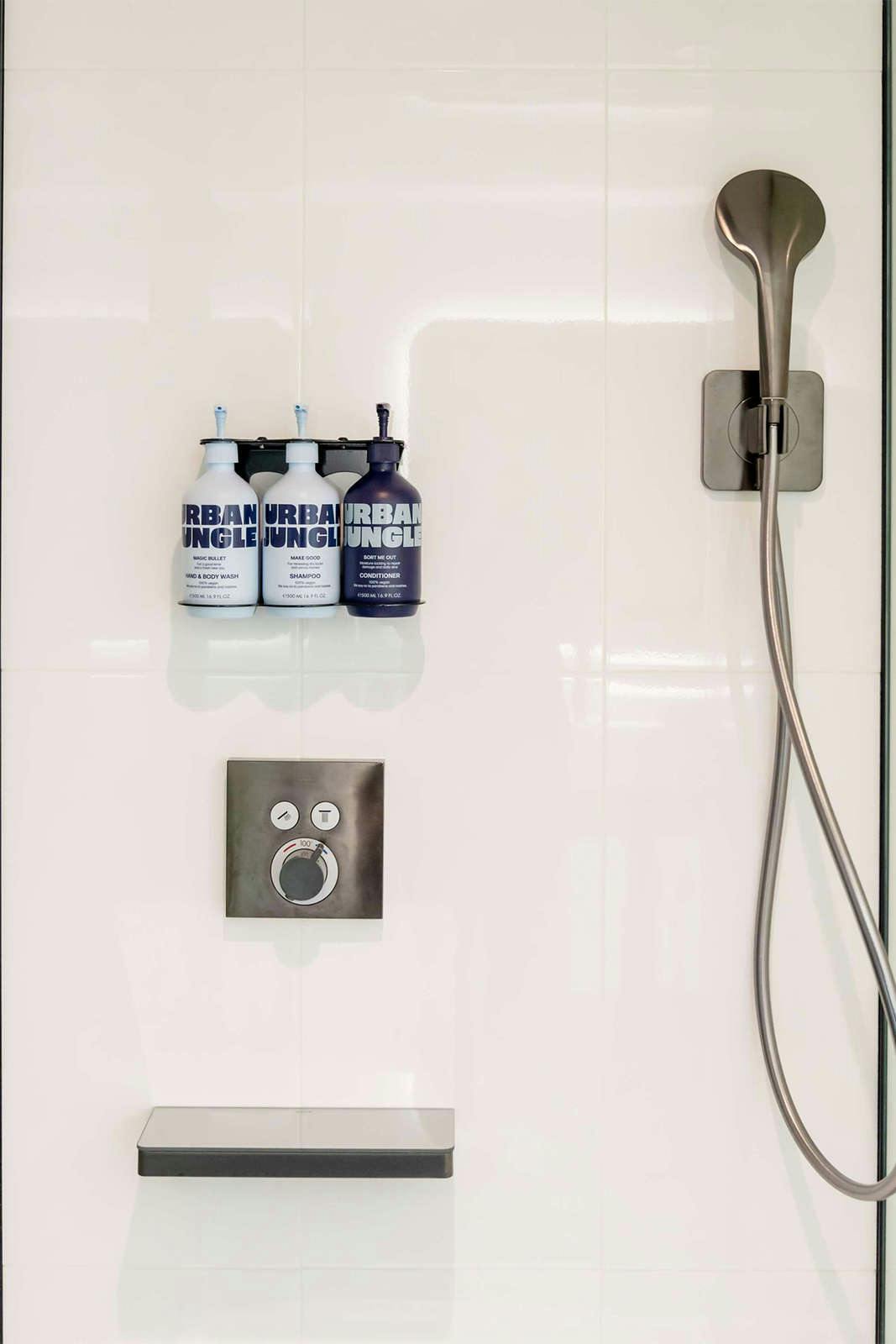 Hotel YOTEL Miami photo 5