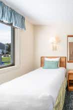 Hotel Green Harbor Resort photo 5