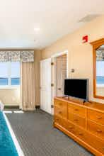 Hotel Green Harbor Resort photo 2