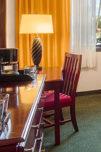 Hotel Knotts Berry Farm Resort Hotel photo 4