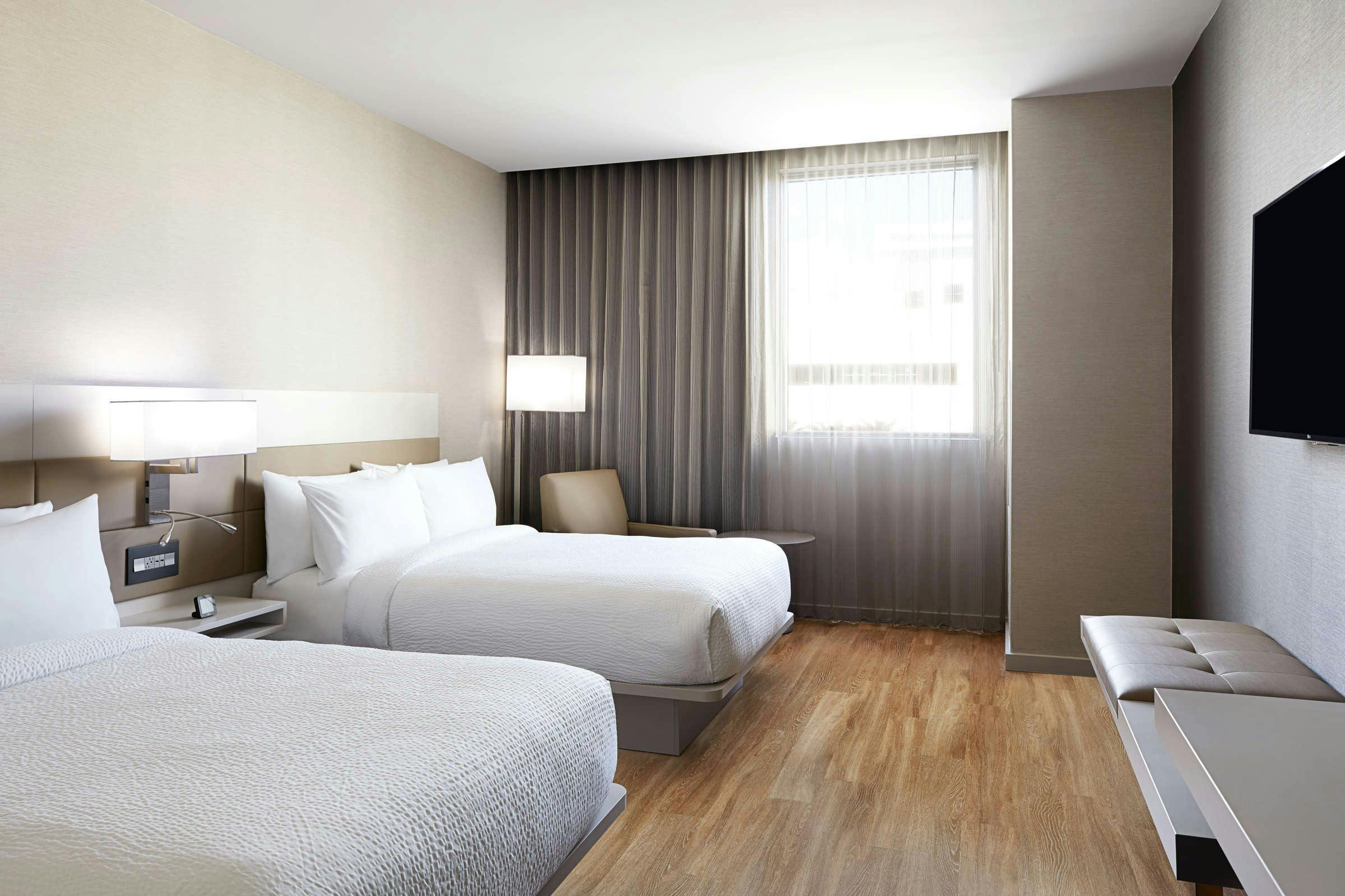 AC Hotel by Marriott Miami Aventura