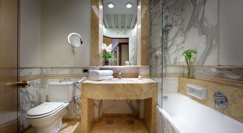 Hotel Exe Majestic photo 5