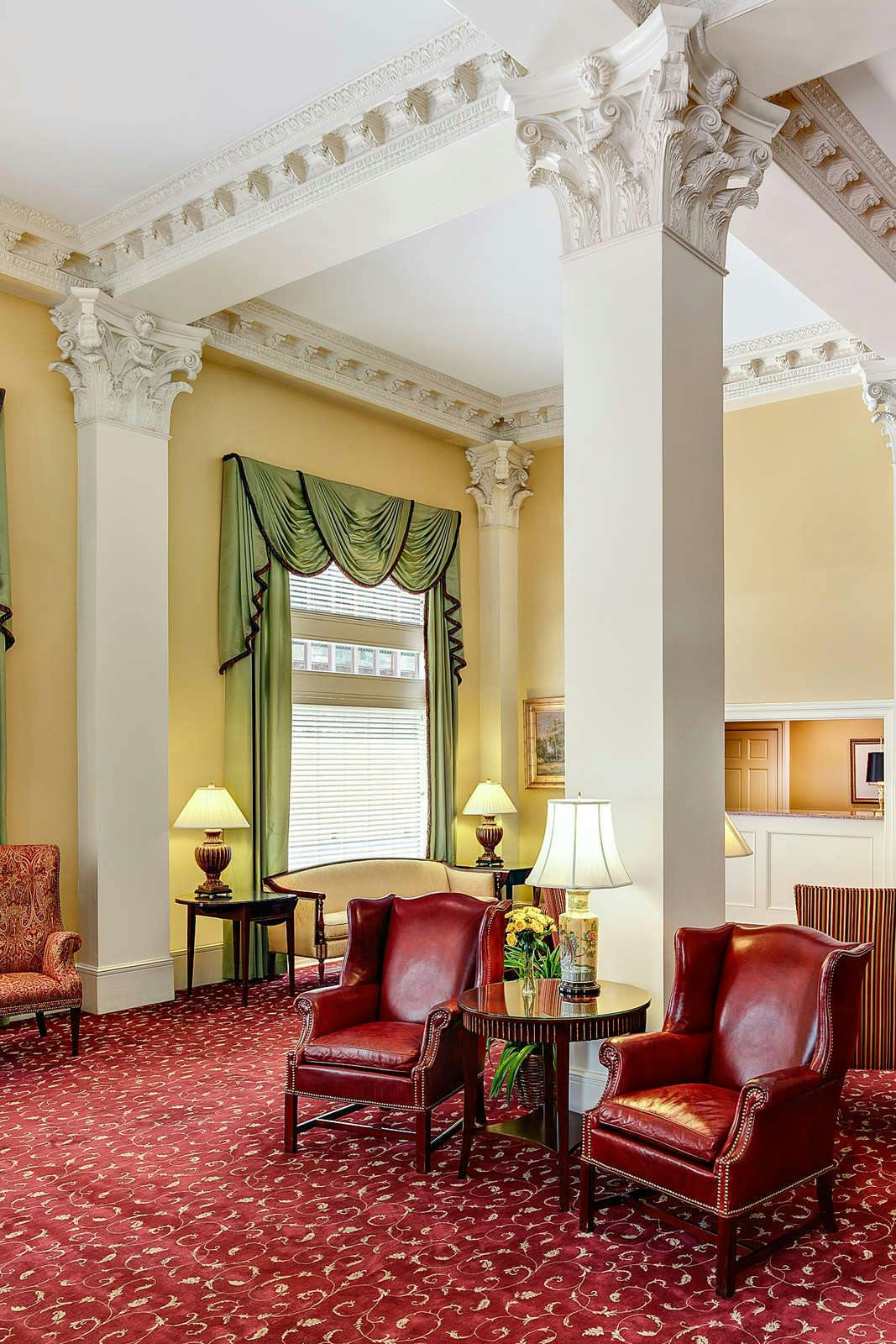 Hotel Planters Inn on Reynolds Square photo 1