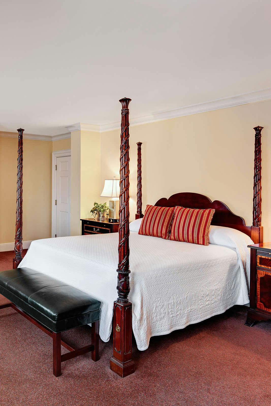 Hotel Planters Inn on Reynolds Square photo 2