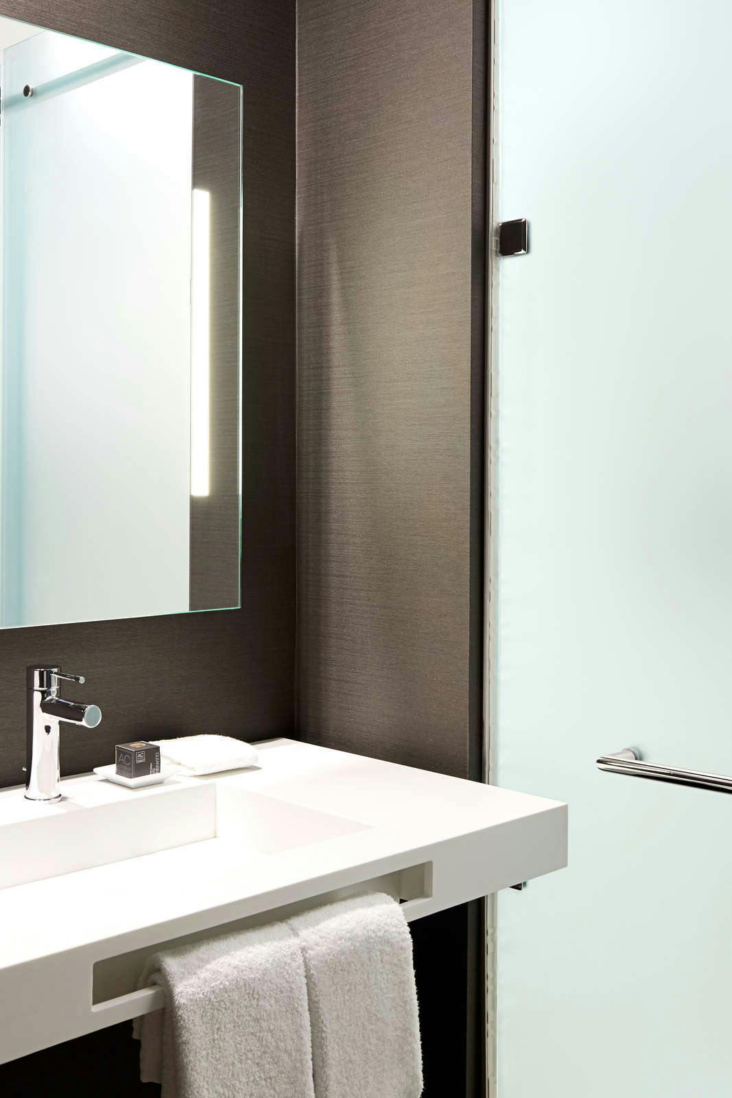 Hotel AC Hotel by Marriott Miami Aventura photo 3