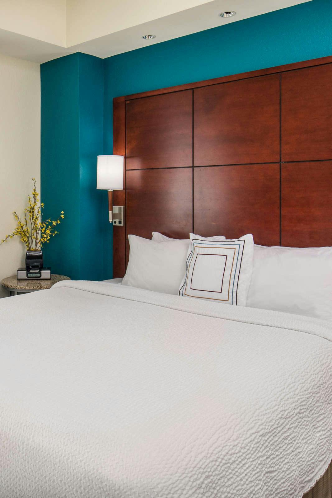 Hotel Residence Inn Portland Downtown/Waterfront photo 1