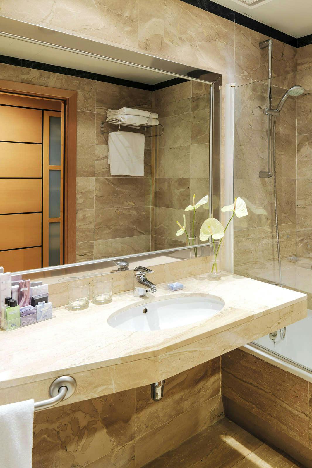 Hotel H10 Marina Barcelona photo 4