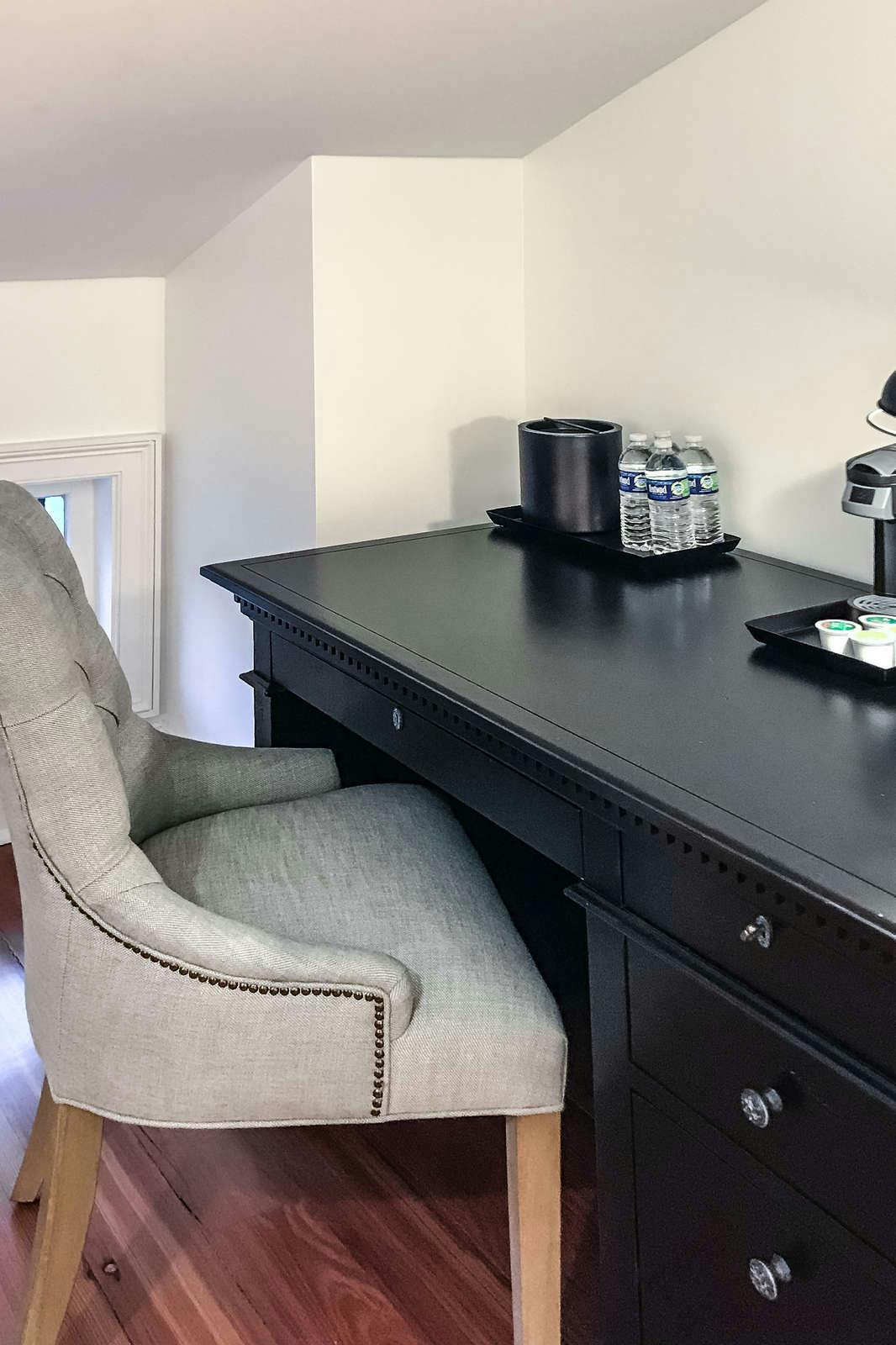 Hotel Royal Frenchmen Hotel and Bar photo 5