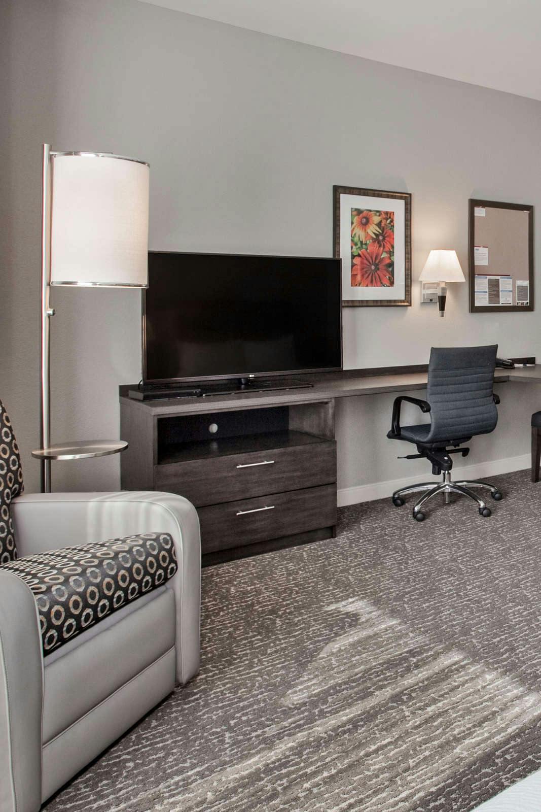 Hotel Candlewood Suites Kearney photo 3