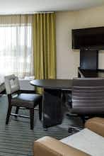 Hotel Candlewood Suites Newark South University Area photo 3