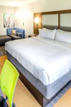 Hotel Holiday Inn Express & Suites Cleveland West Westlake photo 2