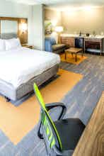 Hotel Holiday Inn Express & Suites Cleveland West Westlake photo 3