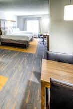 Hotel Holiday Inn Express & Suites Cleveland West Westlake photo 5