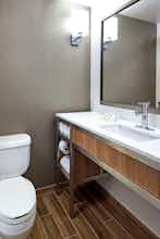 Hotel Hilton Garden Inn Portland/Lake Oswego photo 4