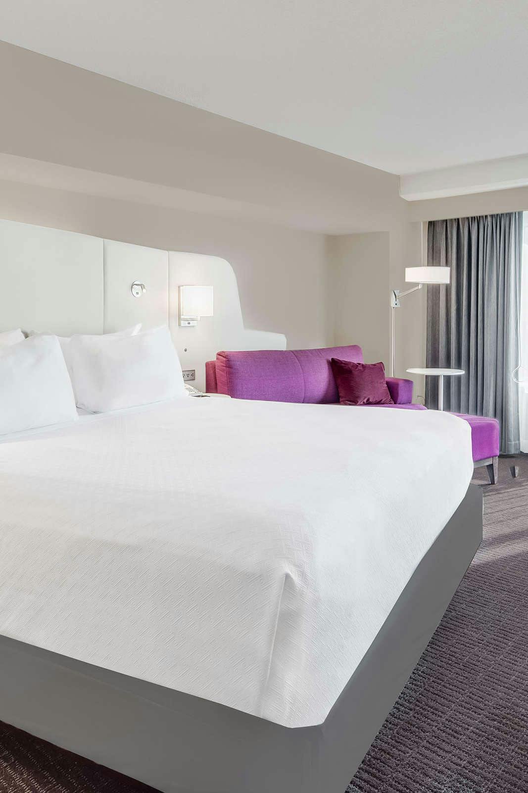 Hotel Crowne Plaza Cleveland At Playhouse Square photo 3