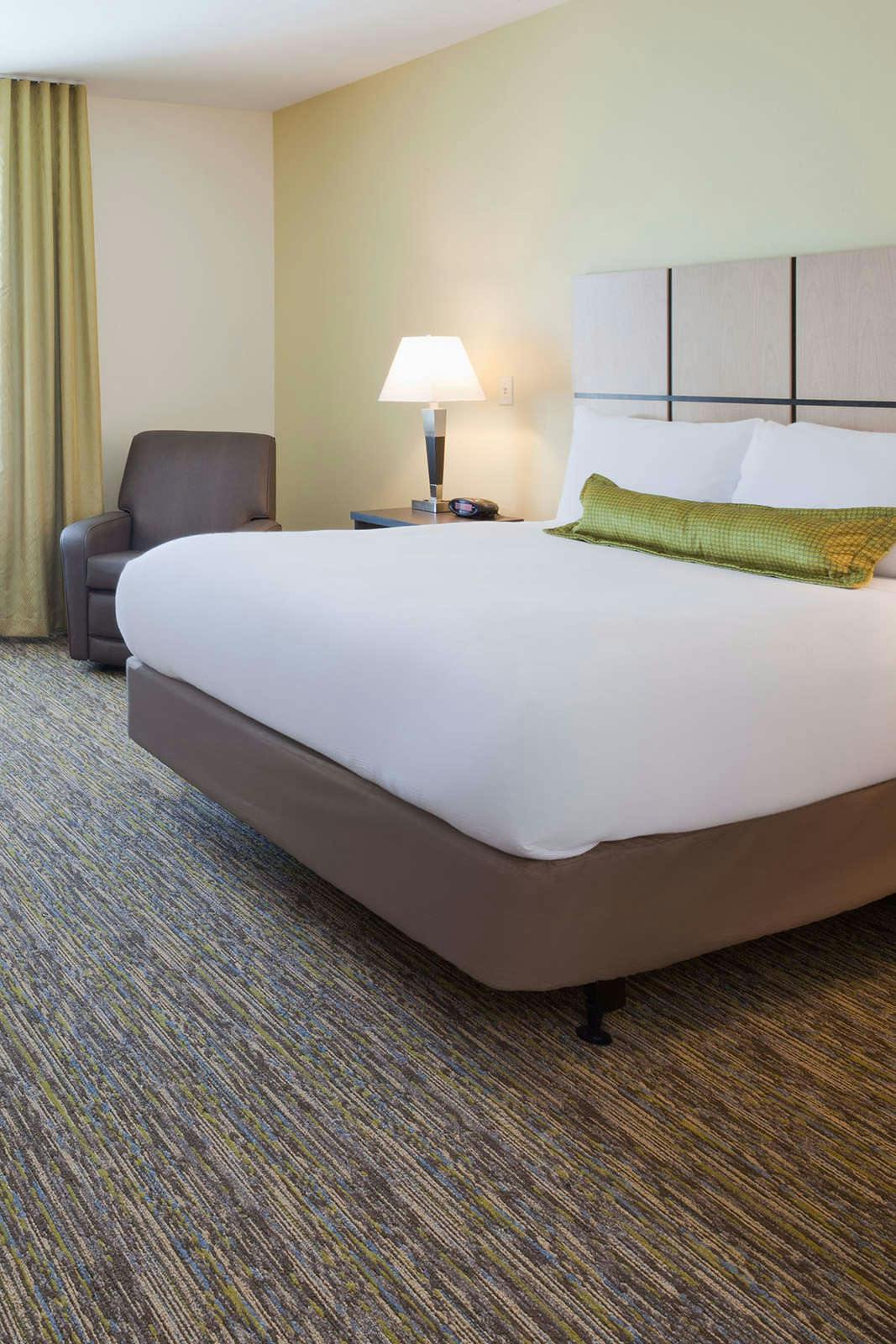 Hotel Candlewood Suites Bemidji photo 1