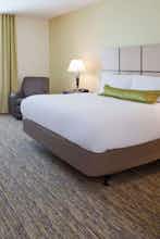 Hotel Candlewood Suites Bemidji photo 1