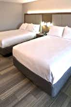 Hotel Holiday Inn Express & Suites Evansville North photo 3