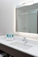 Hotel Holiday Inn Express & Suites Kingdom City photo 5