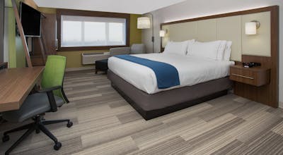 Holiday Inn Express & Suites Platteville