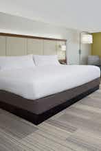 Hotel Holiday Inn Express & Suites Platteville photo 1
