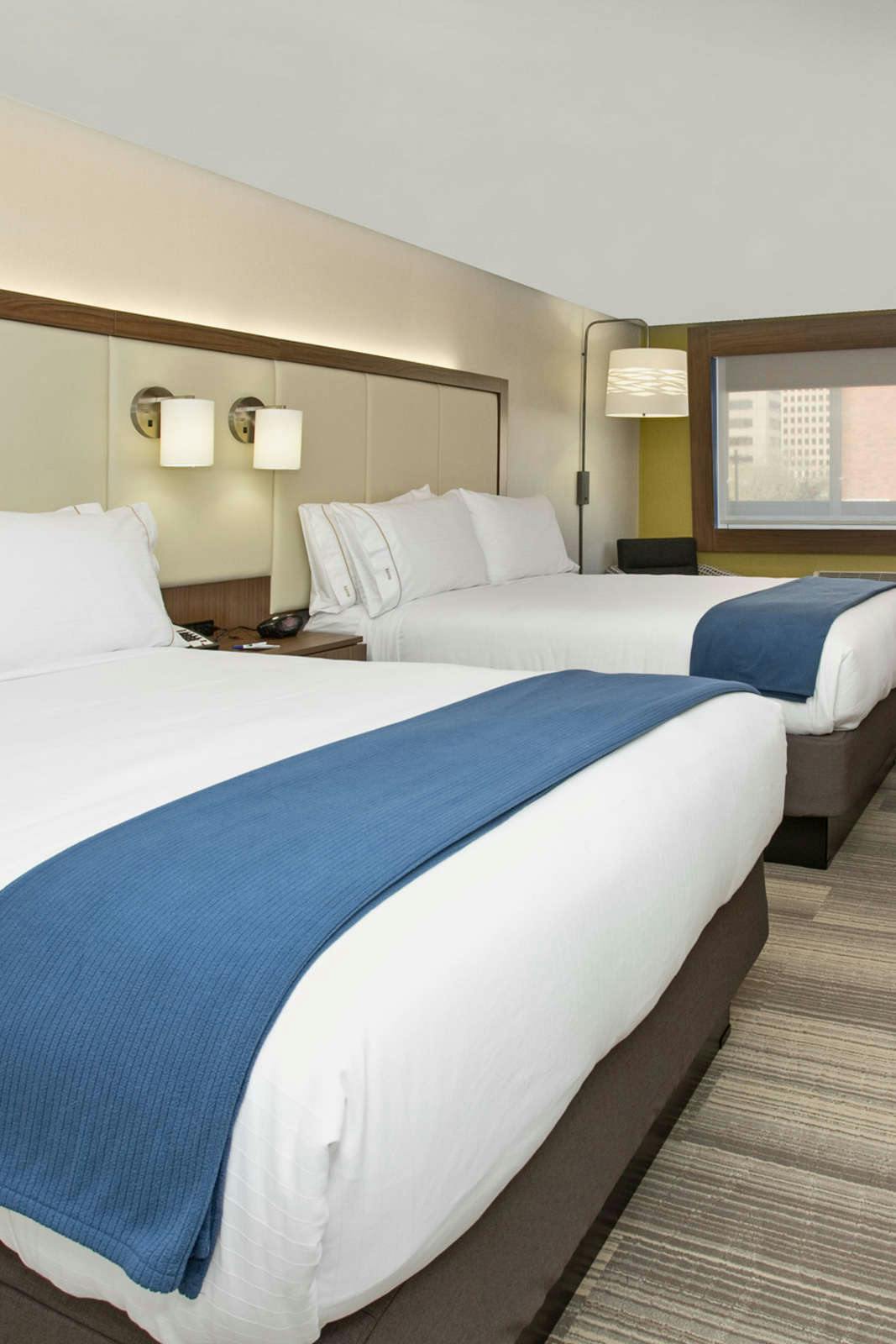 Hotel Holiday Inn Express & Suites Platteville photo 3