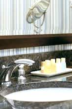 Hotel Newport Beach Hotel & Suites photo 4