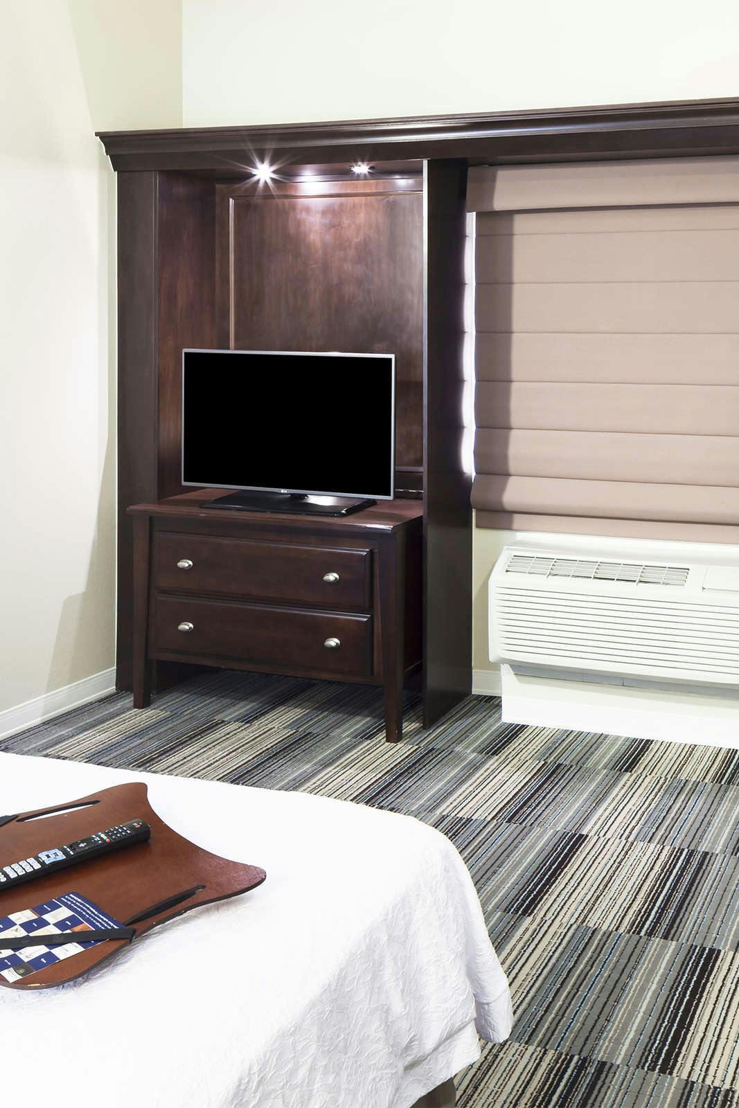 Hotel Hampton Inn & Suites Omaha Downtown photo 3