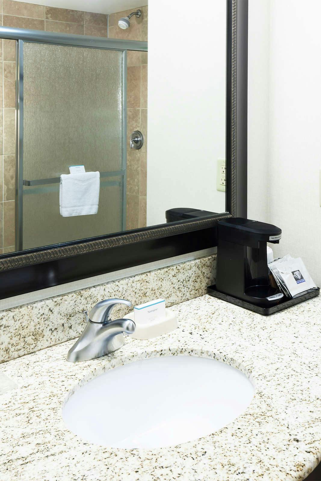 Hotel Hampton Inn & Suites Omaha Downtown photo 5