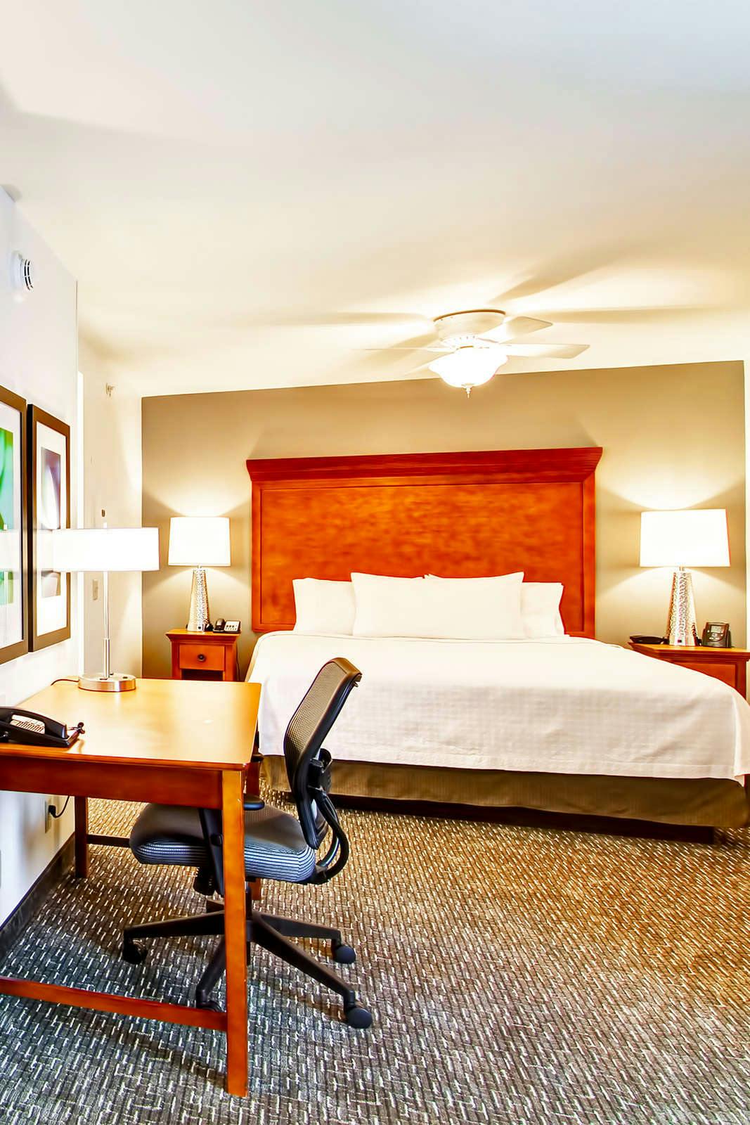 Hotel Homewood Suites Omaha Downtown photo 4