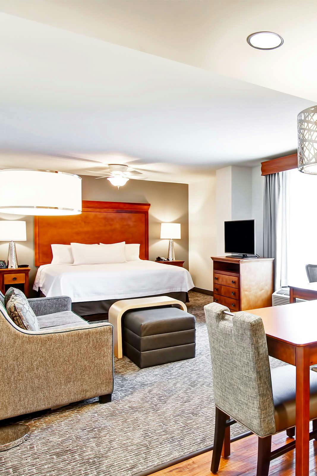 Hotel Homewood Suites Omaha Downtown photo 3