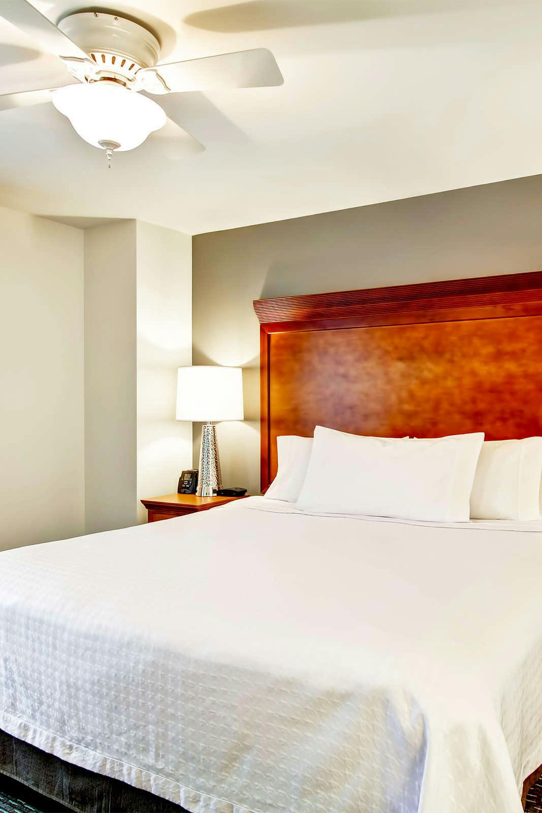 Hotel Homewood Suites Omaha Downtown photo 1