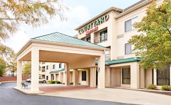 Courtyard by Marriott Topeka
