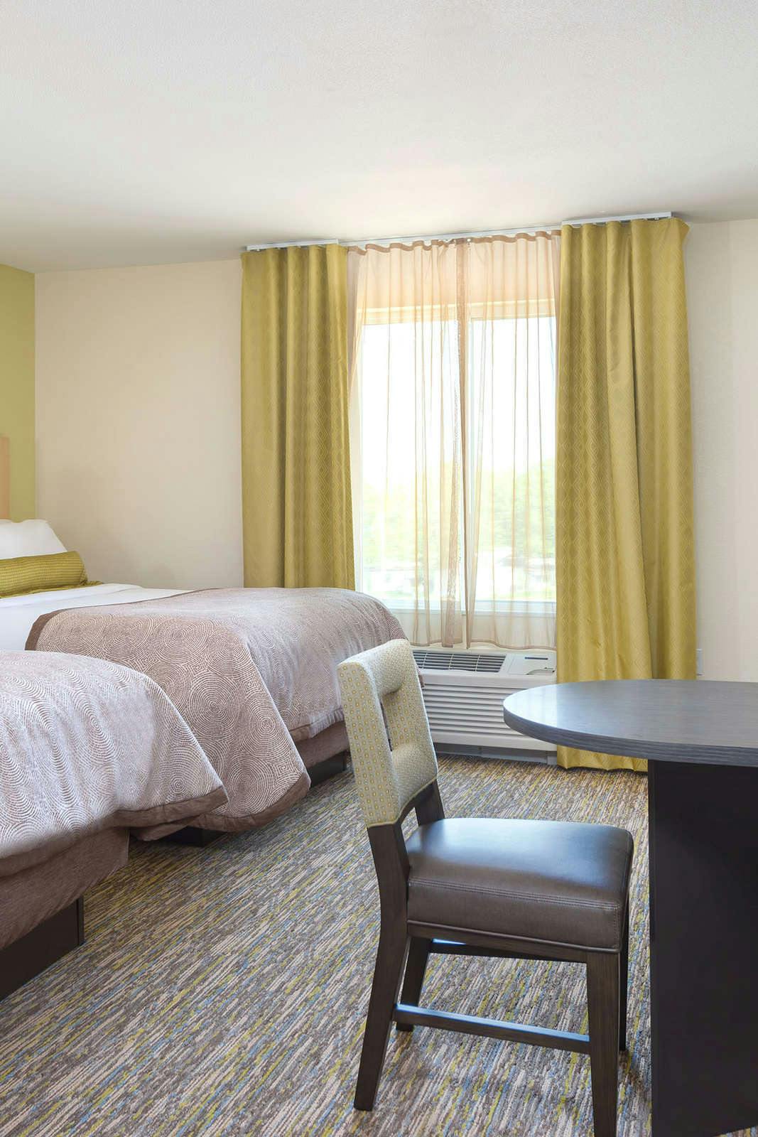 Hotel Candlewood Suites Columbia Hwy 63 & I-70 photo 5