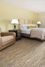 Hotel Candlewood Suites Columbia Hwy 63 & I-70 photo 2