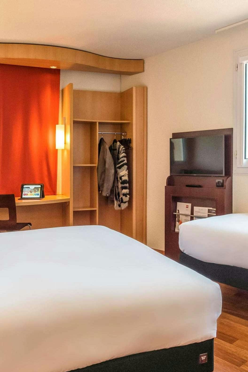 Hotel Ibis Château Thierry photo 2