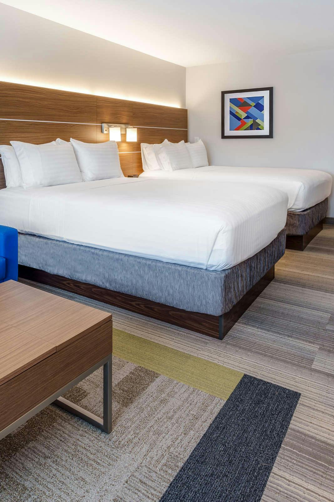 Hotel Holiday Inn Express & Suites Rice Lake photo 2