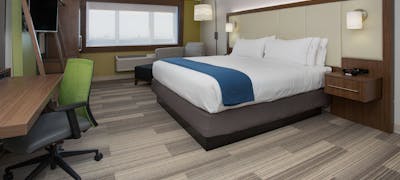 Holiday Inn Express & Suites West Memphis