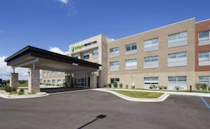 Holiday Inn Express & Suites Gaylord
