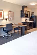 Hotel Candlewood Suites Grand Island photo 4