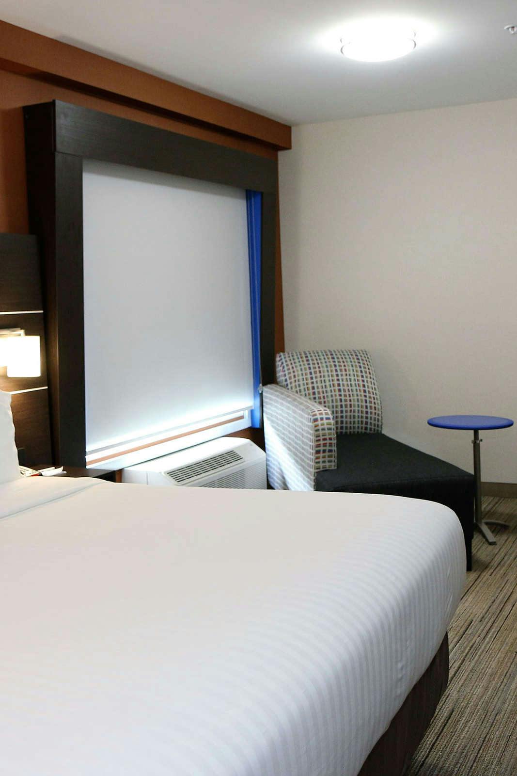 Hotel Holiday Inn Express & Suites Alabaster photo 1