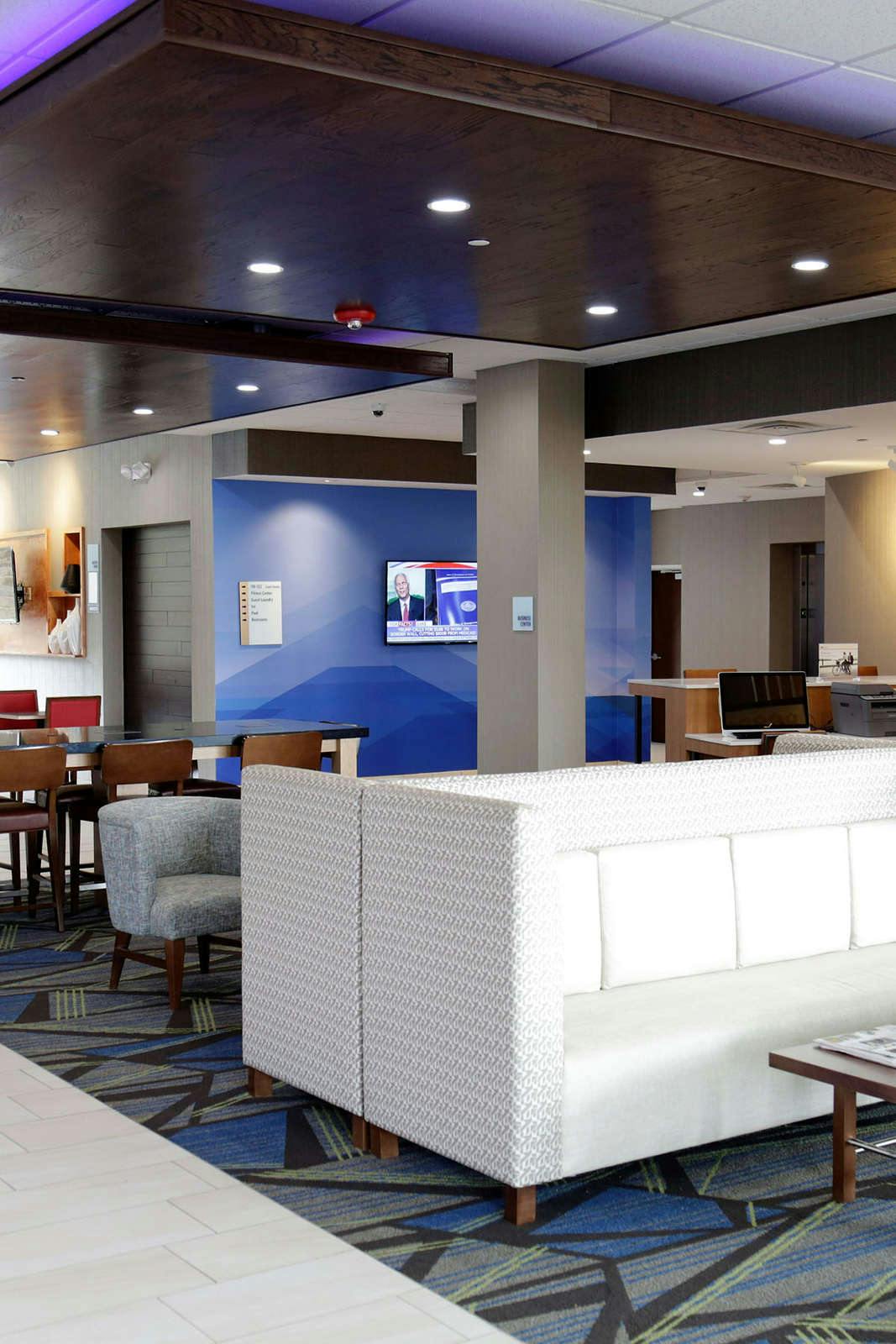 Hotel Holiday Inn Express & Suites Alabaster photo 3