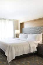 Hotel Holiday Inn Bloomington W MSP Airport Area photo 2